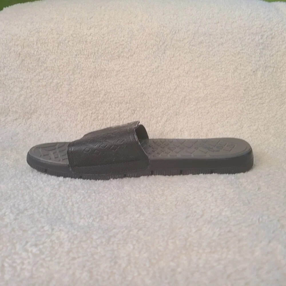 Fila velcro sandals